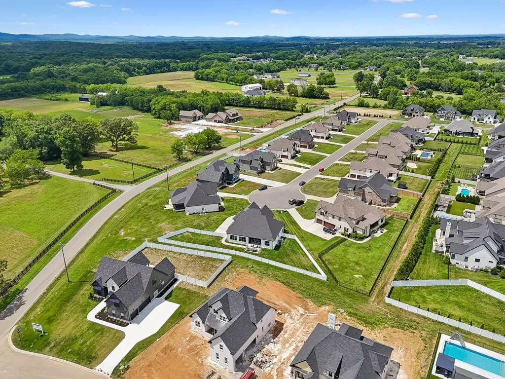 2729 Carousel Drive Murfreesboro TN 37128
