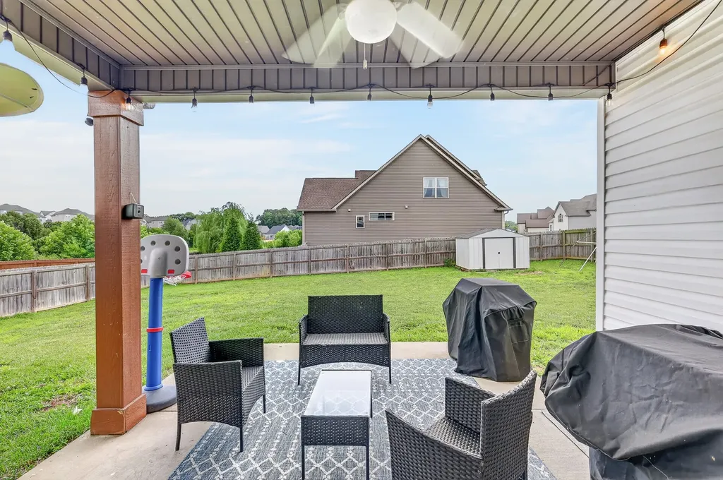 313 Piedmont Place Clarksville TN 37043