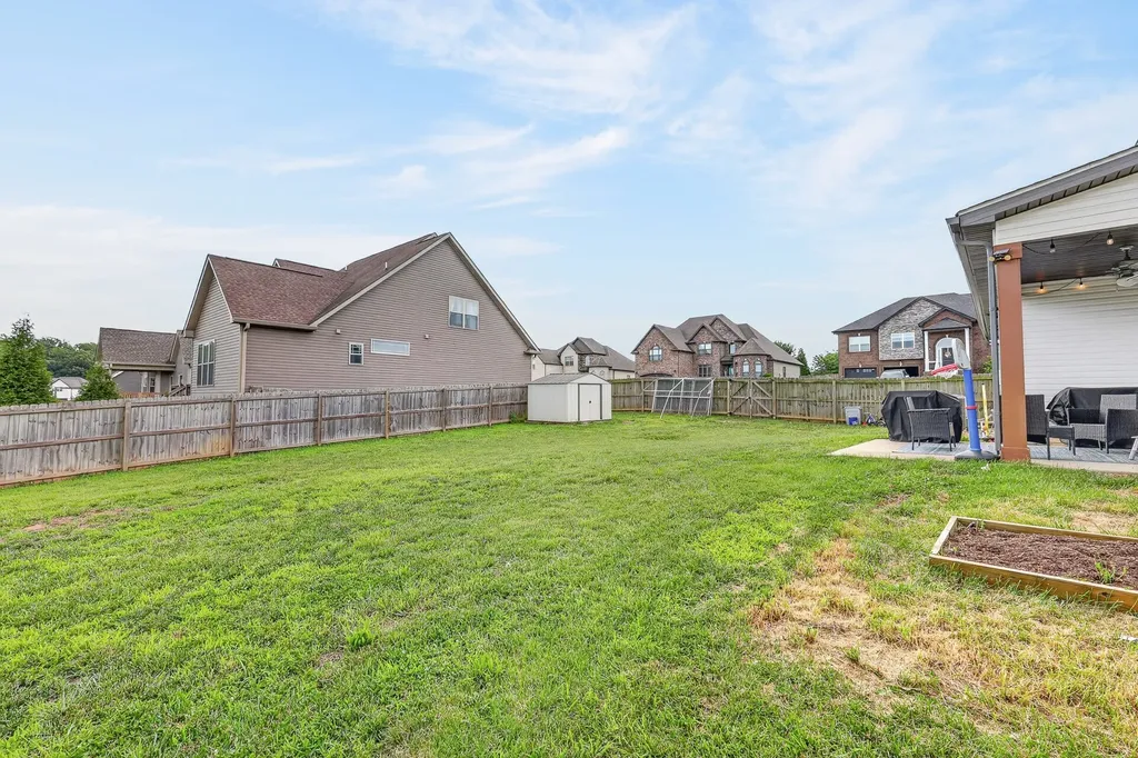 313 Piedmont Place Clarksville TN 37043
