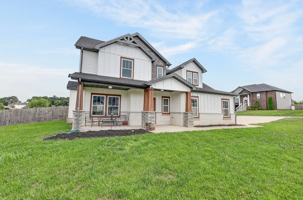 313 Piedmont Place Clarksville TN 37043