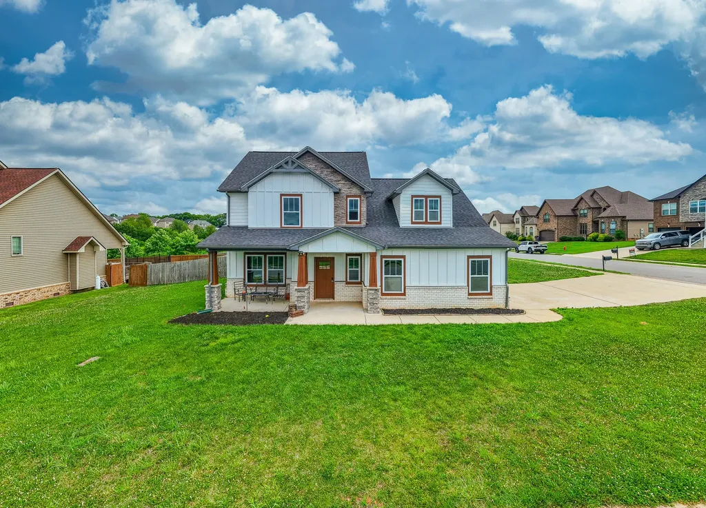 313 Piedmont Place Clarksville TN 37043