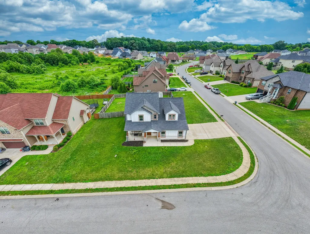 313 Piedmont Place Clarksville TN 37043