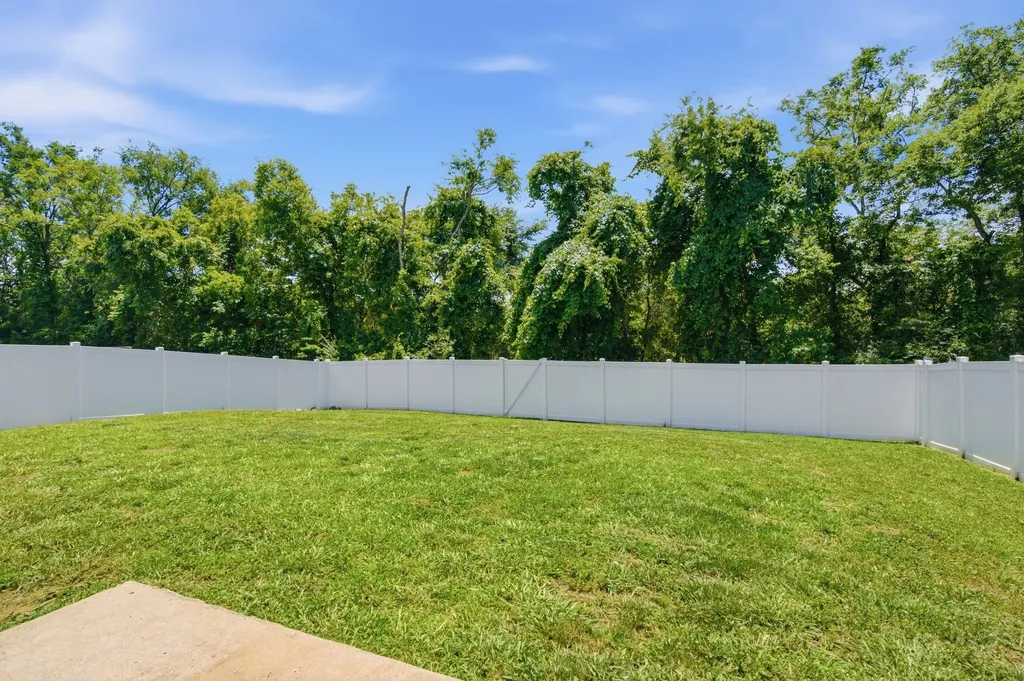 514 Ash Street Lebanon TN 37087