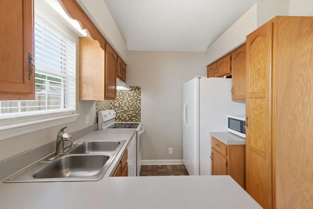 1134 Alandee Street Nashville TN 37214
