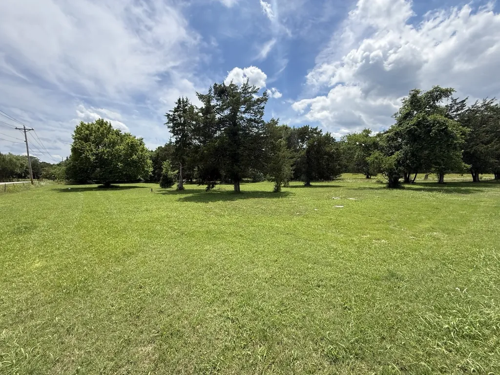 2300 Weeks Road Murfreesboro TN 37127
