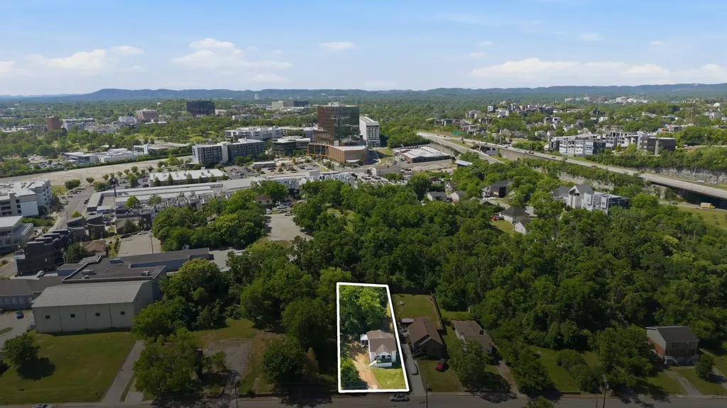 2821 Georgia Avenue Nashville TN 37209