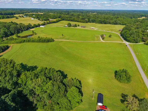 3 Poplar Ridge Road Chapmansboro TN 37035