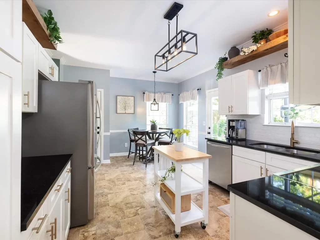 620 Independence Dr, E Franklin TN 37067
