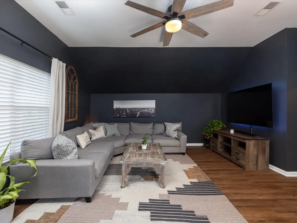 620 Independence Dr, E Franklin TN 37067