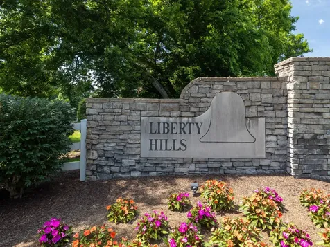 620 Independence Dr, E Franklin TN 37067