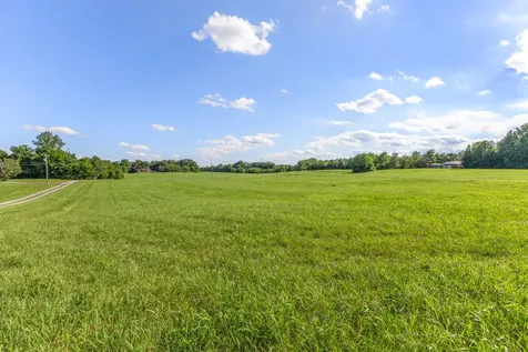 5 Poplar Ridge Road Chapmansboro TN 37035