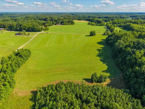 5 Poplar Ridge Road Chapmansboro TN 37035