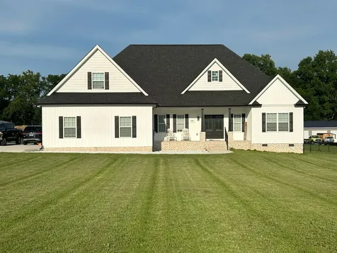 1104 Norton Road Manchester TN 37355