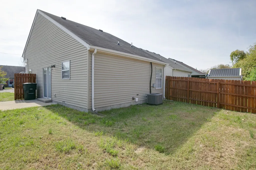 1139 Alandee Street Nashville TN 37214