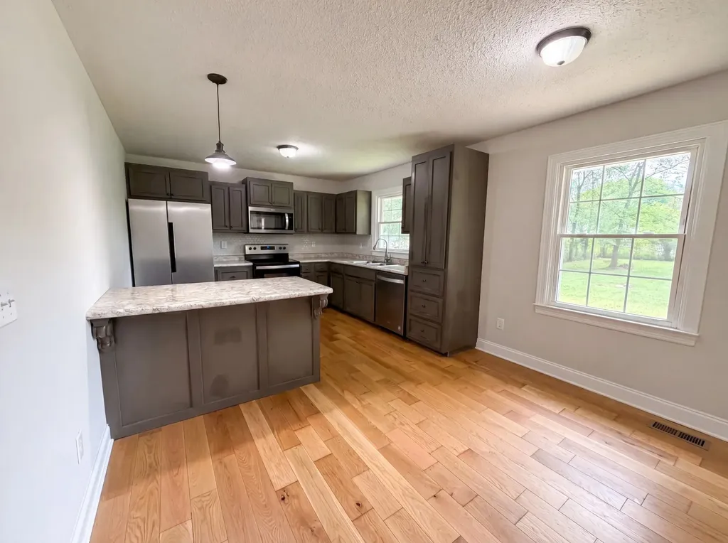108 Lemont Lane Tullahoma TN 37388