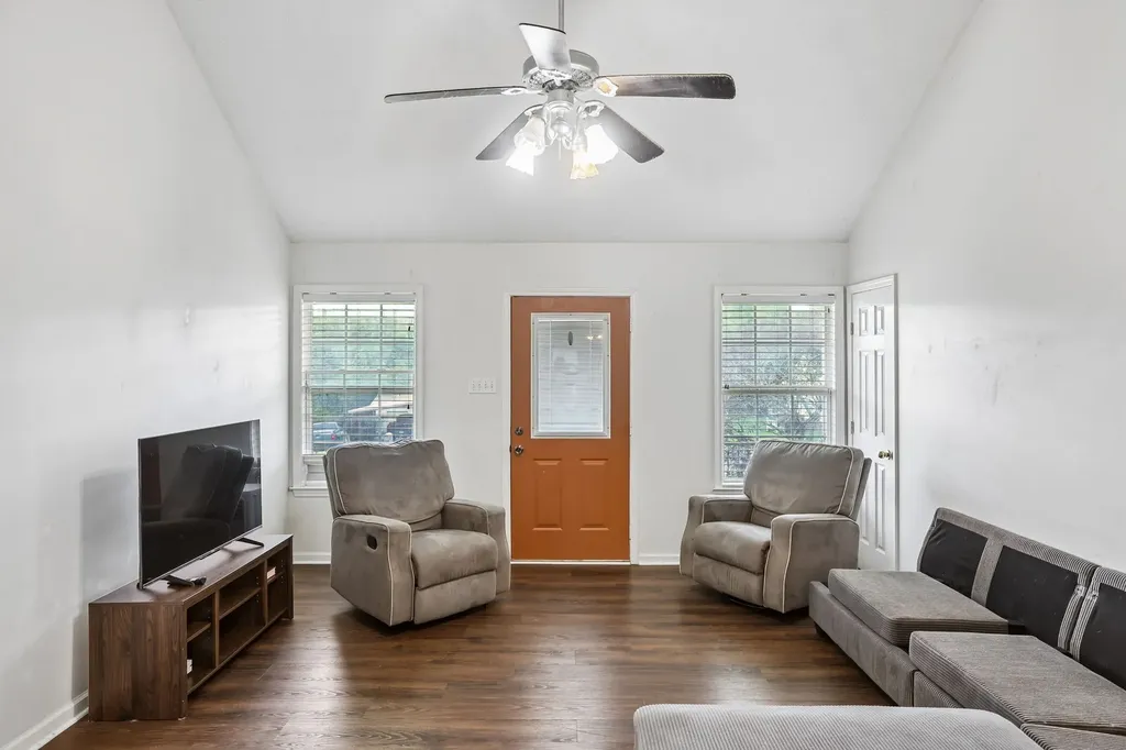 1131 Dodson Drive Lewisburg TN 37091