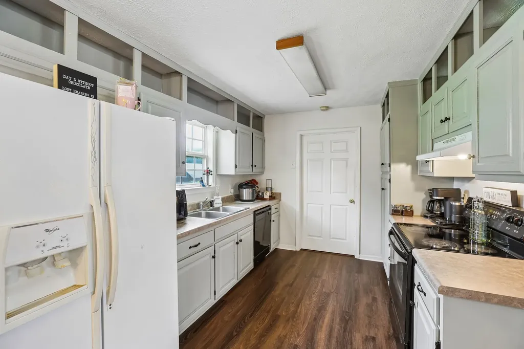 1131 Dodson Drive Lewisburg TN 37091