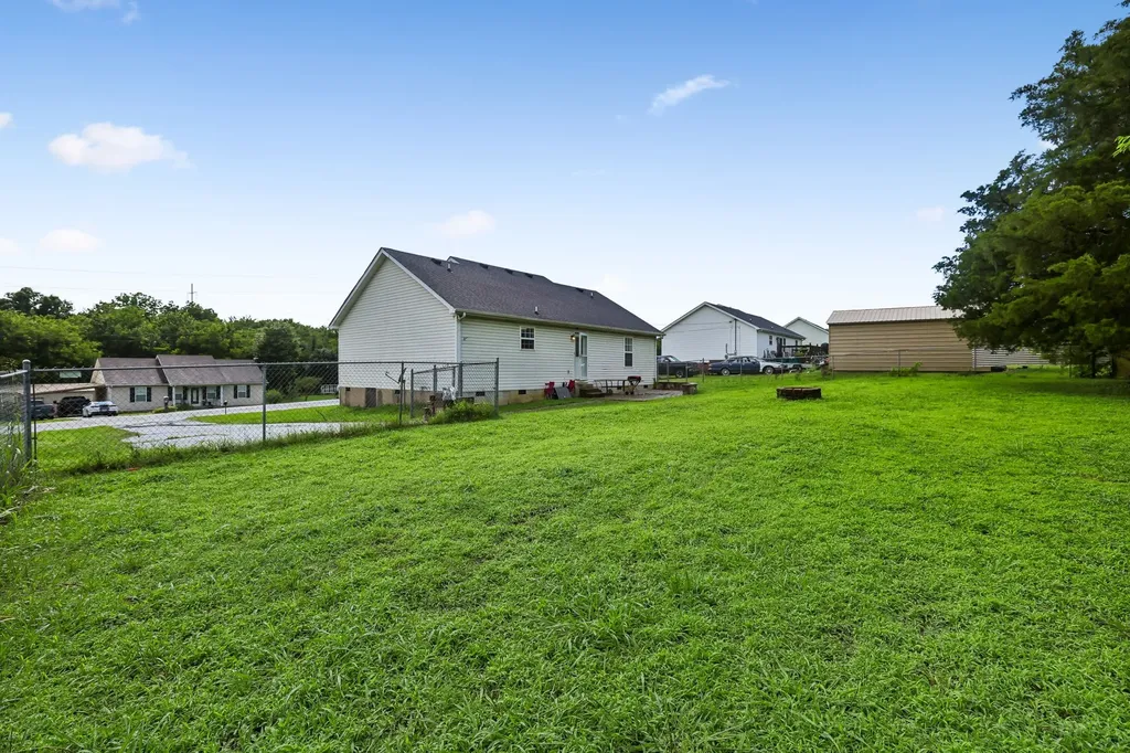 1131 Dodson Drive Lewisburg TN 37091