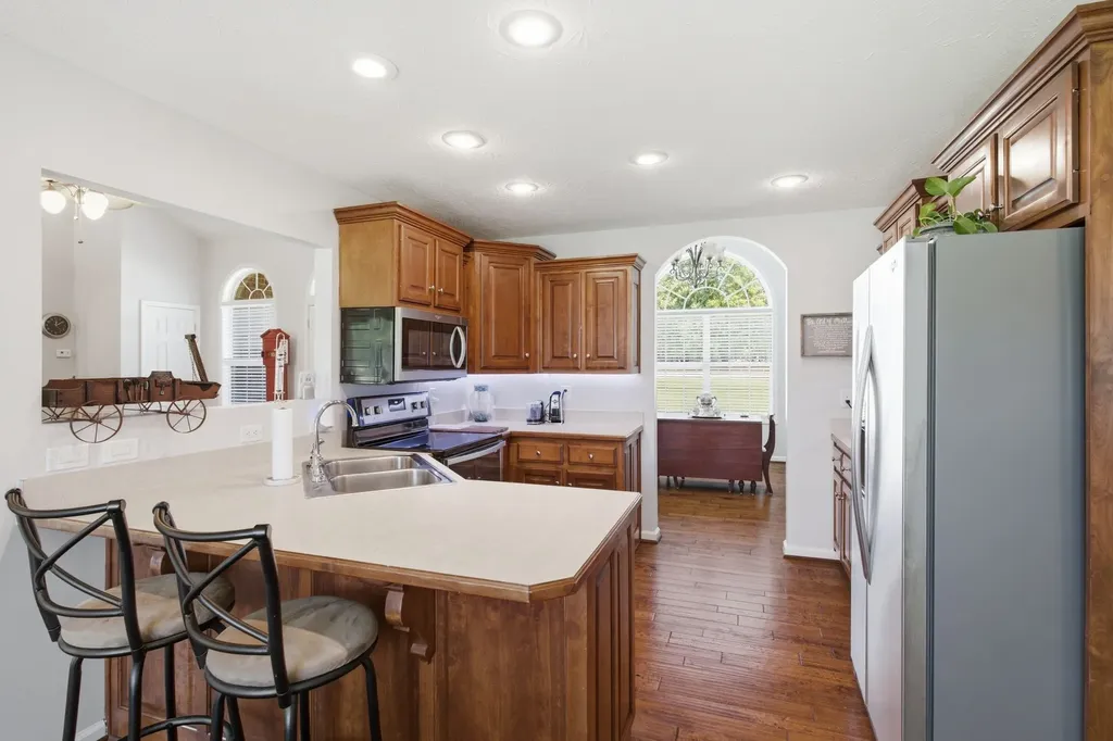 465 Old 25 Loop Castalian Springs TN 37031