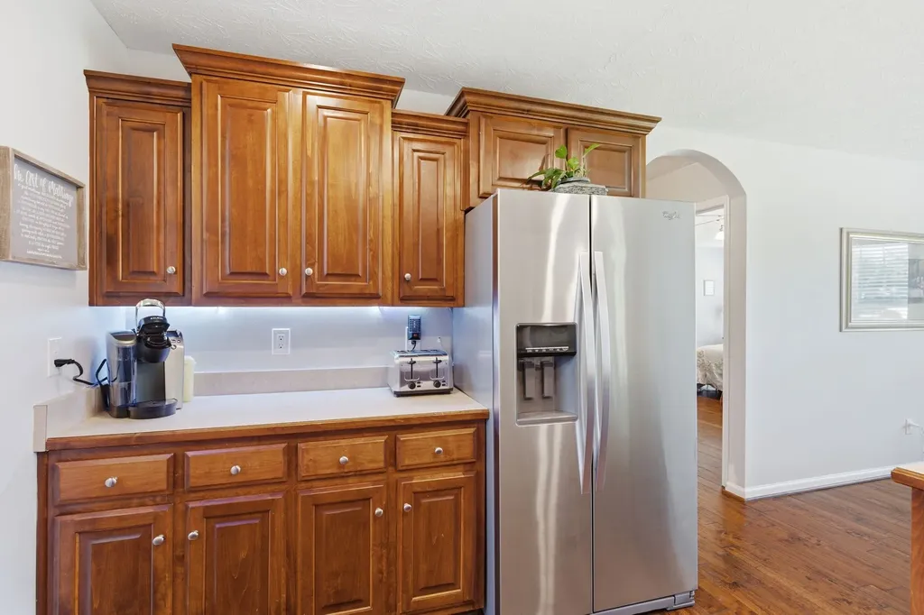 465 Old 25 Loop Castalian Springs TN 37031