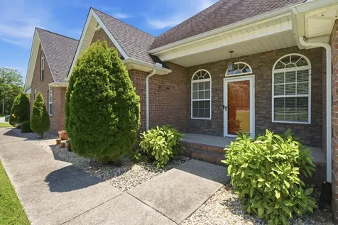 465 Old 25 Loop Road Castalian Springs TN 37031