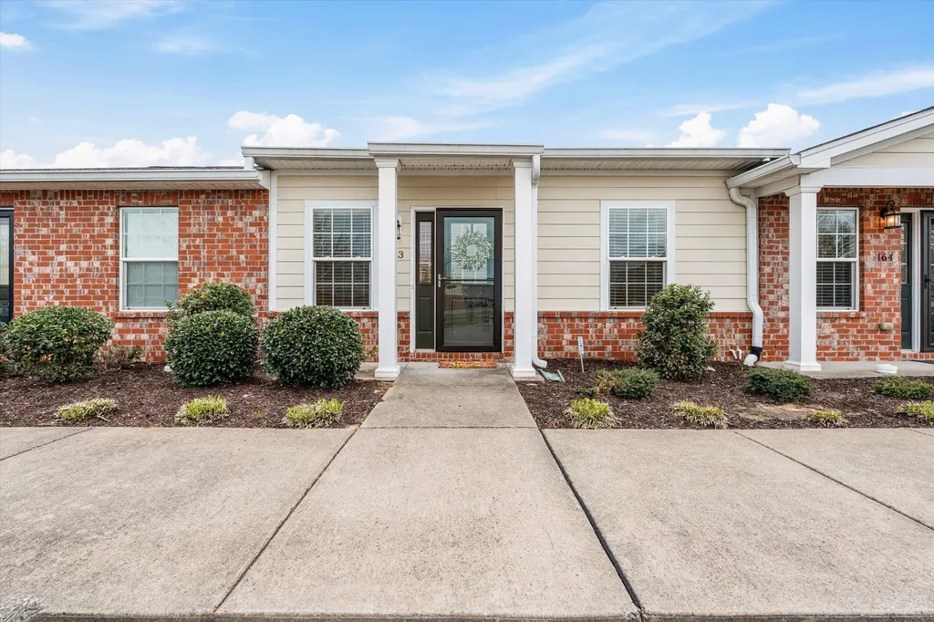 1040 Charlie Daniels Parkway Mount Juliet TN 37122