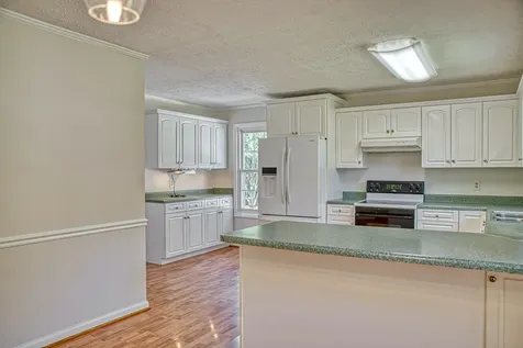 2085 Herbert Garrett Road Cookeville TN 38506