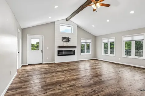 2312 Forrest Fields Drive Chapel Hill TN 37034
