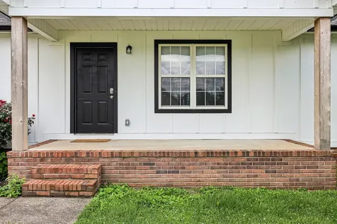 2312 Forrest Fields Drive Chapel Hill TN 37034