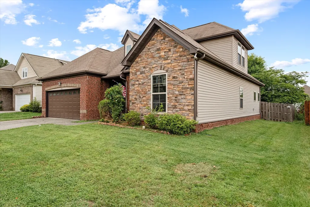 1102 Achiever Circle Spring Hill TN 37174