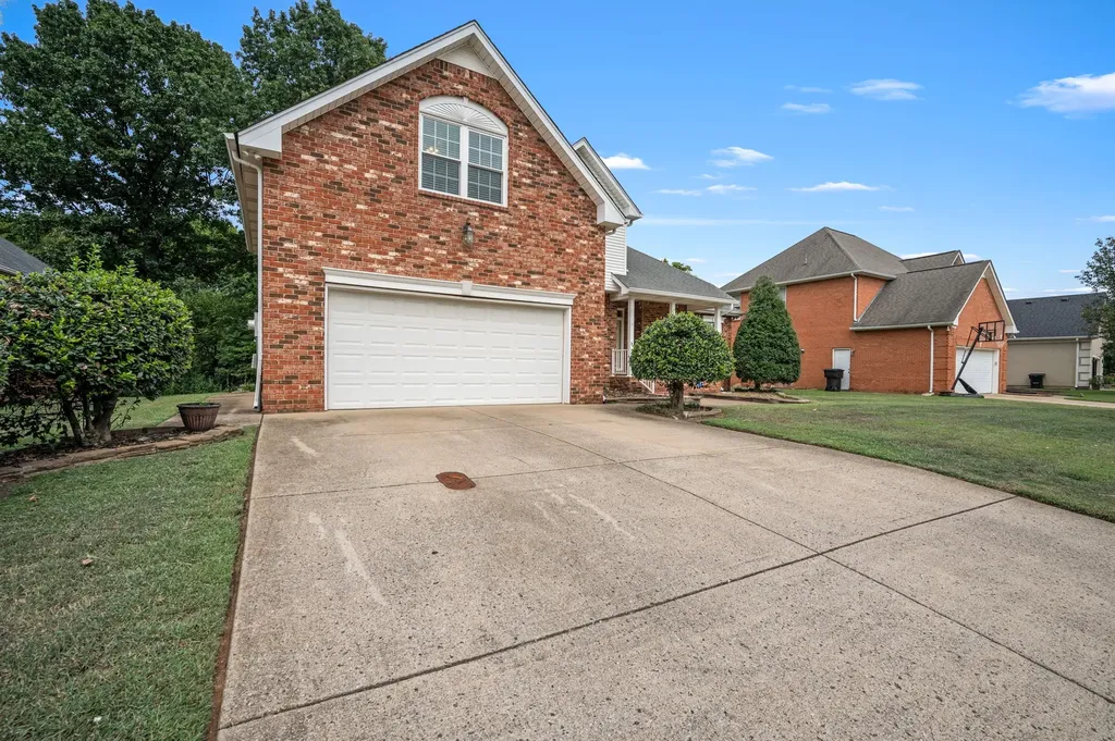 131 White Cloud Trail Murfreesboro TN 37127
