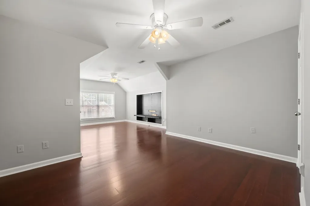 131 White Cloud Trail Murfreesboro TN 37127