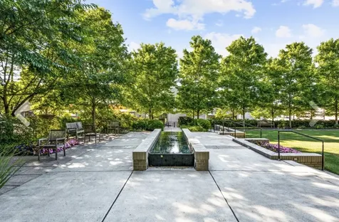 900 20th Ave, S Nashville TN 37212