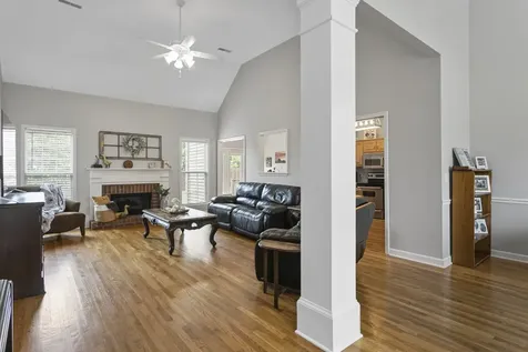 1024 Persimmon Drive Spring Hill TN 37174