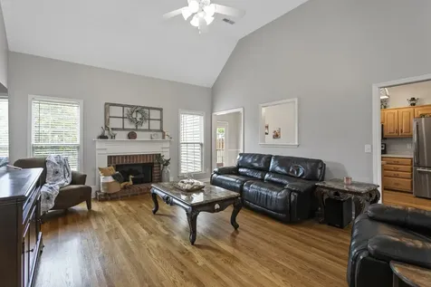 1024 Persimmon Drive Spring Hill TN 37174