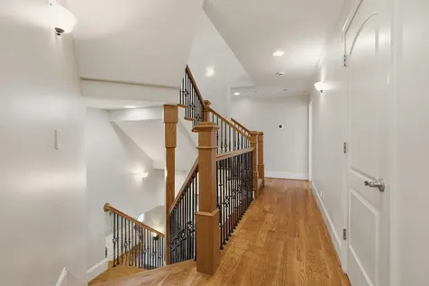 130 West 12 Stones Crossing Goodlettsville TN 37072
