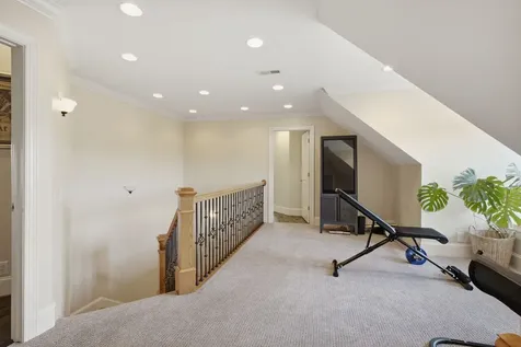 130 West 12 Stones Crossing Goodlettsville TN 37072