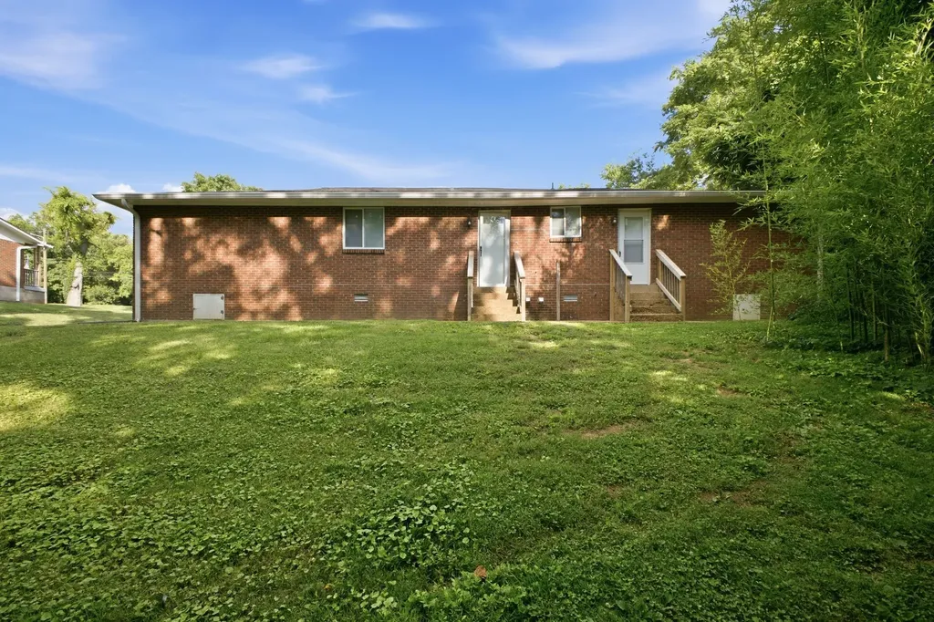 425 Ezell Pike Nashville TN 37217