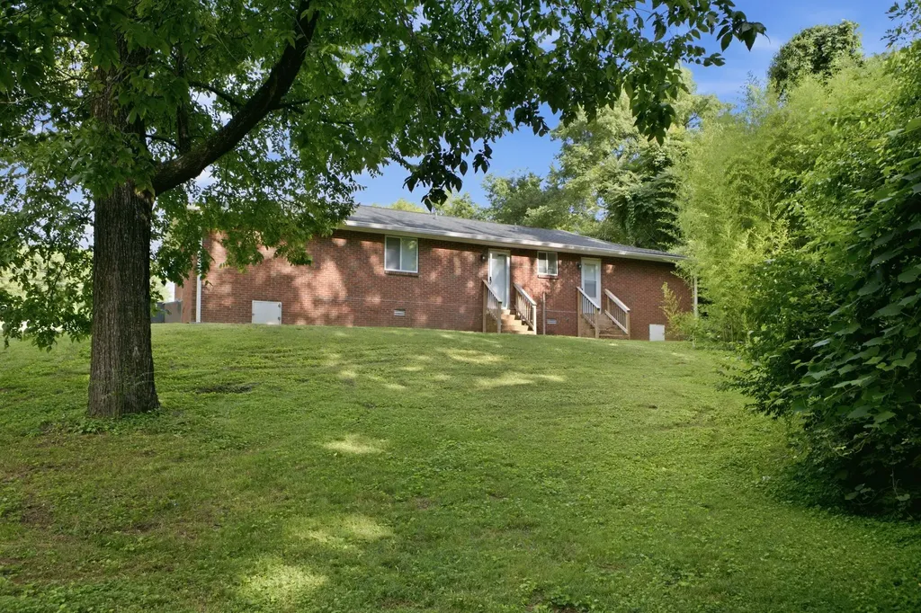 425 Ezell Pike Nashville TN 37217