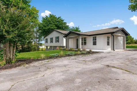 1877 Airport Lake Road Mcminnville TN 37110