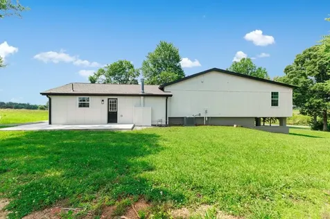 1877 Airport Lake Road Mcminnville TN 37110