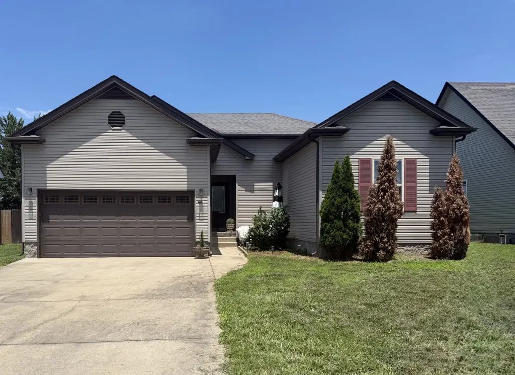 685 Fox Hound Drive Clarksville TN 37040