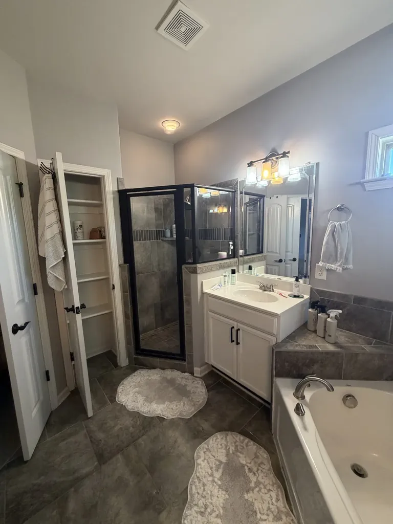 685 Fox Hound Drive Clarksville TN 37040
