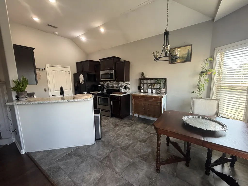 685 Fox Hound Drive Clarksville TN 37040