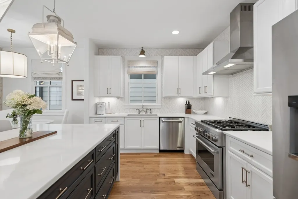 809 45th Avenue Nashville TN 37209