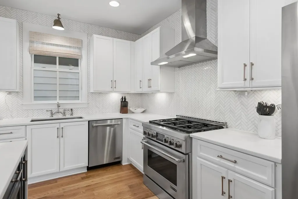 809 45th Avenue Nashville TN 37209