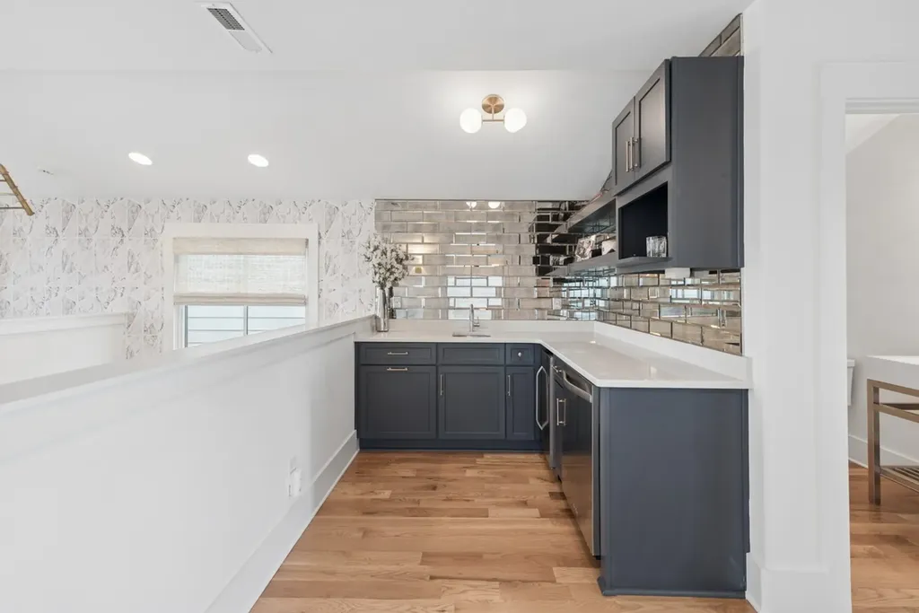 809 45th Avenue Nashville TN 37209