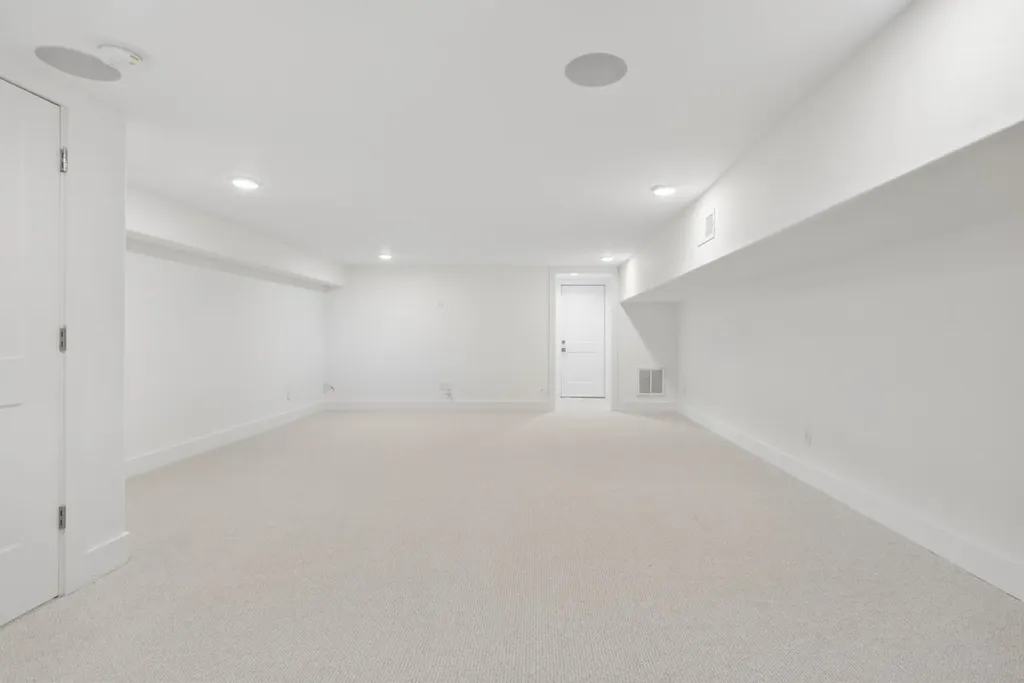 809 45th Avenue Nashville TN 37209