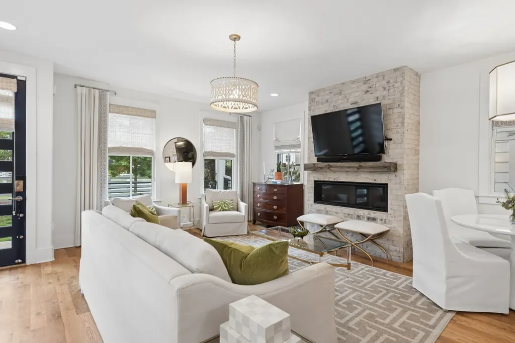 809 45th Avenue Nashville TN 37209