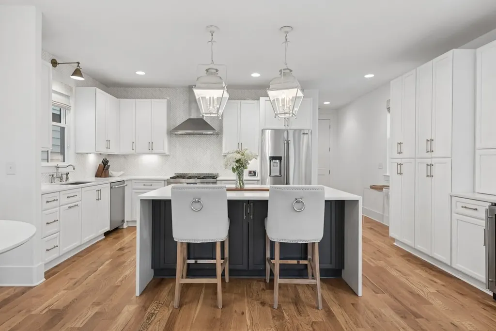 809 45th Avenue Nashville TN 37209
